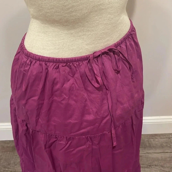 NWT!! Rails - Mary Skirt - Color Berry - Size XS - Picture 4 of 11